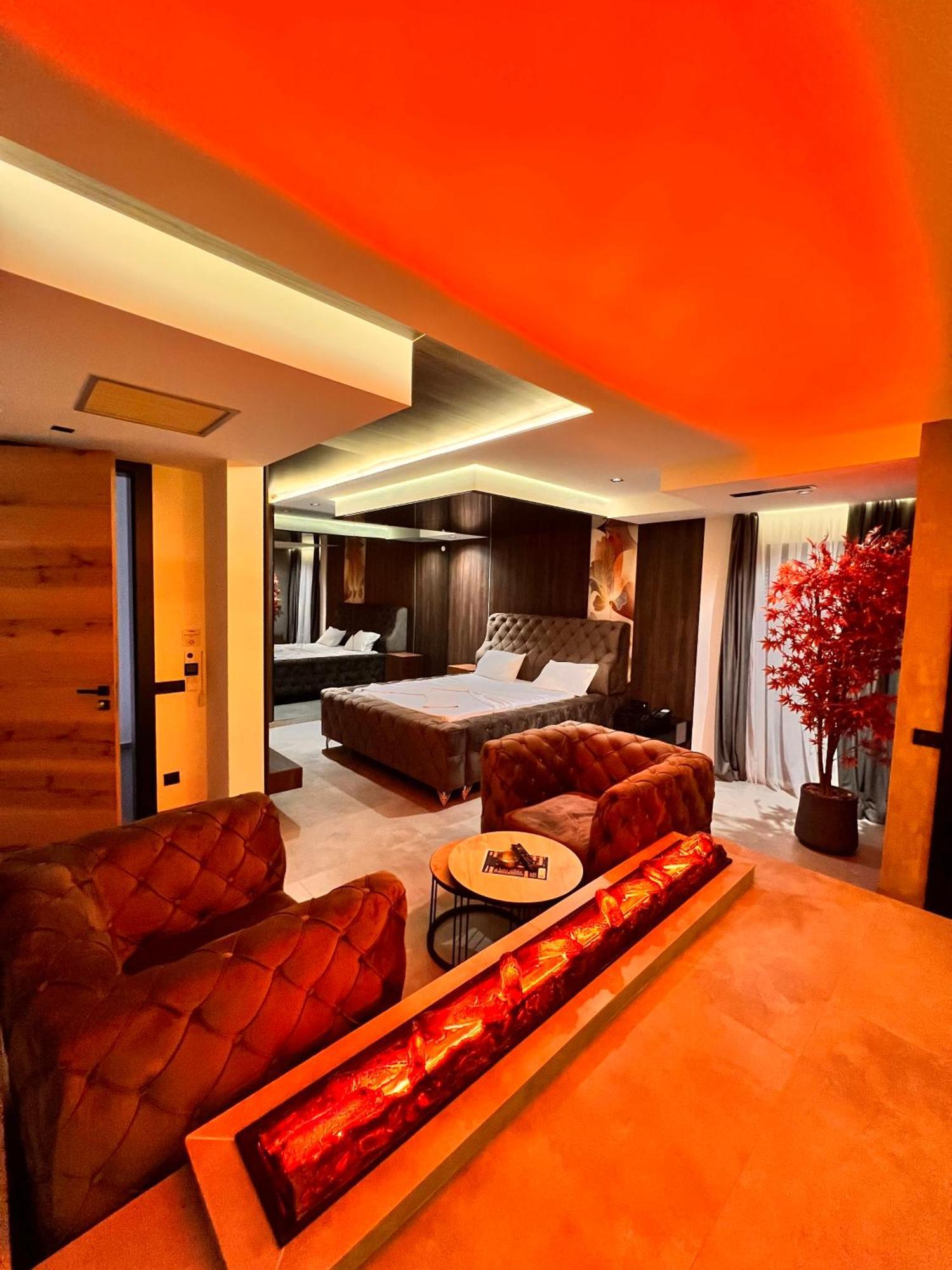 Motel Villa Princi Kosovo Polje Bagian luar foto